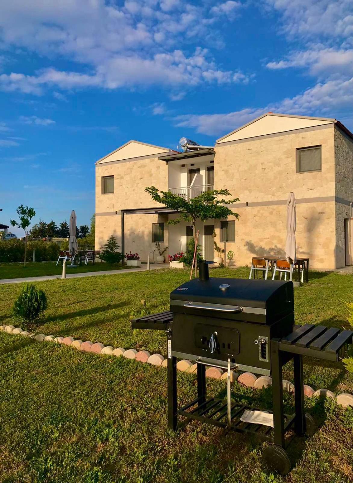 Delight House'S Hotel Afytos Buitenkant foto